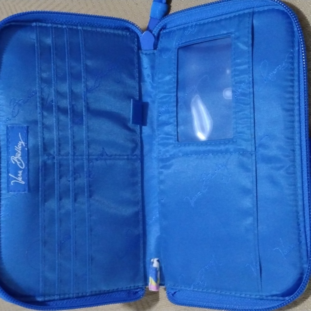 EUC Vera Bradley Capri Blue Wallet and Cosmetic Bag - Picture 4 of 8